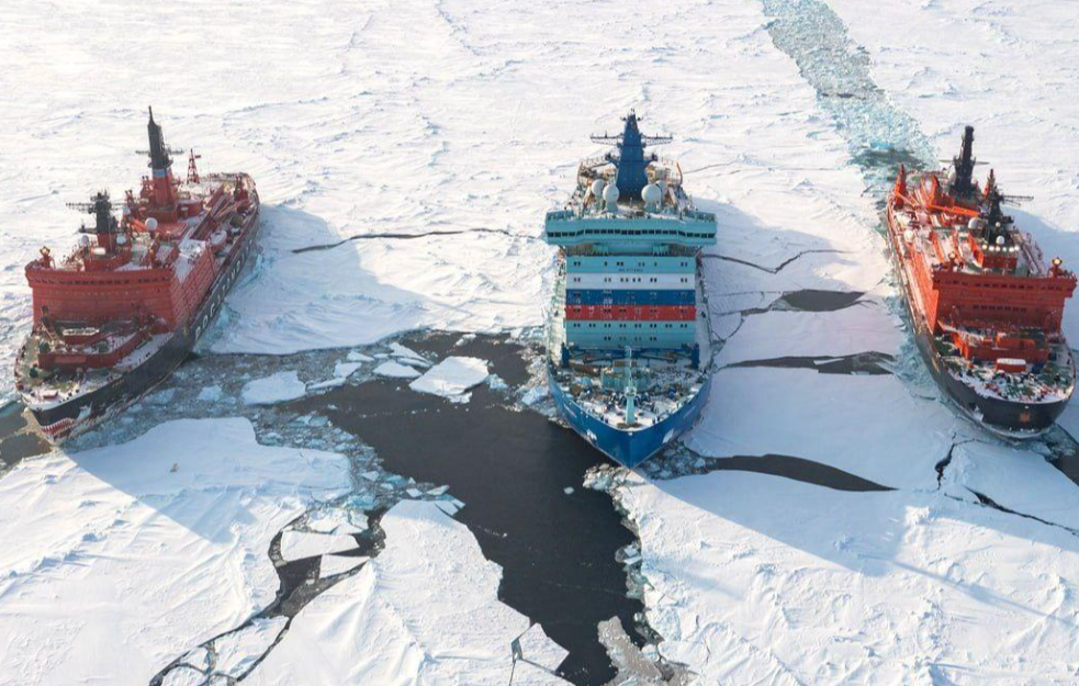 PUTIN ZAVODI RED NA ARKTIKU