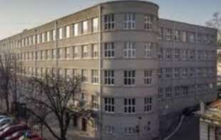 Roditelji i učenici Pete gimnazije pozvali na okupljanje ispred škole sutra u 7.30