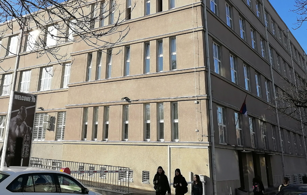 Ministarstvo prosvete: Prioritet nam je da obezbedimo uslove za rad u Petoj gimnaziji