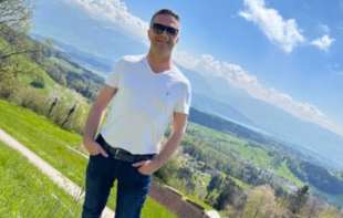 Proslavio se hitom „Južna pruga“, a onda je postao doktor i napustio Balkan