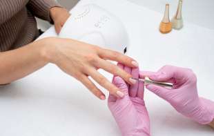 Veštački nokti i zašto nije isto kad se „urade“ sa 12 i 22 godine?