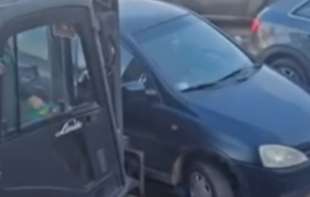 Korsa blokirala put ženi u besnom audiju, evo koga je pozvala da spasi stvar