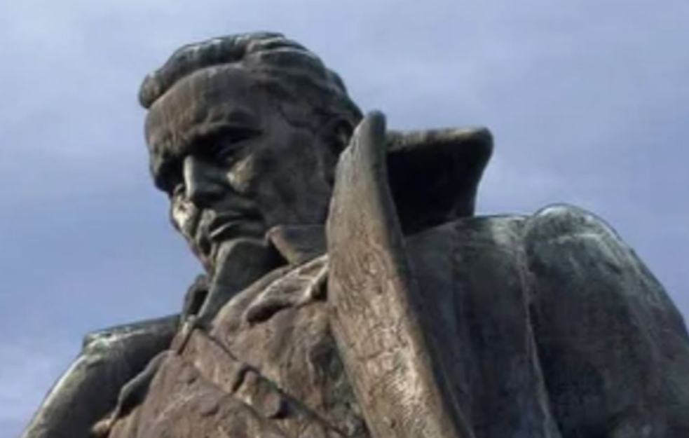 Vraćena je glava na Titov spomenik oskrnavljen u Velenju