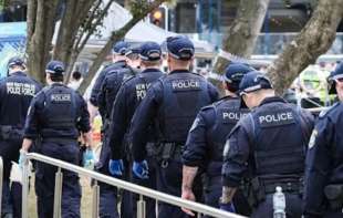 Napadač na plaži Bondi optužen za 15 ubistava i terorizam: Napad bio motivisan ideologijom Islamske države