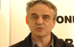 Velimir Perović dobio nagradu UNS-a za vest o smeni komandanta SAJ-a