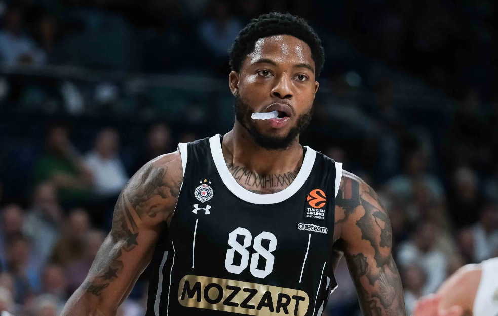 Partizan prodao Tajrika Olimpijakosu