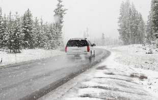 ČIŠĆENJE AUTOBOMILA: Šta treba raditi, a šta izbegavati