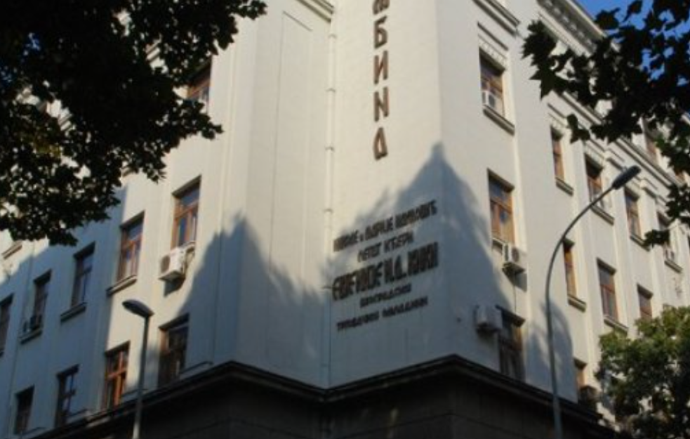 Trgovačka škola u Hilandarskoj ponovo otvorena za više od 800 učenika