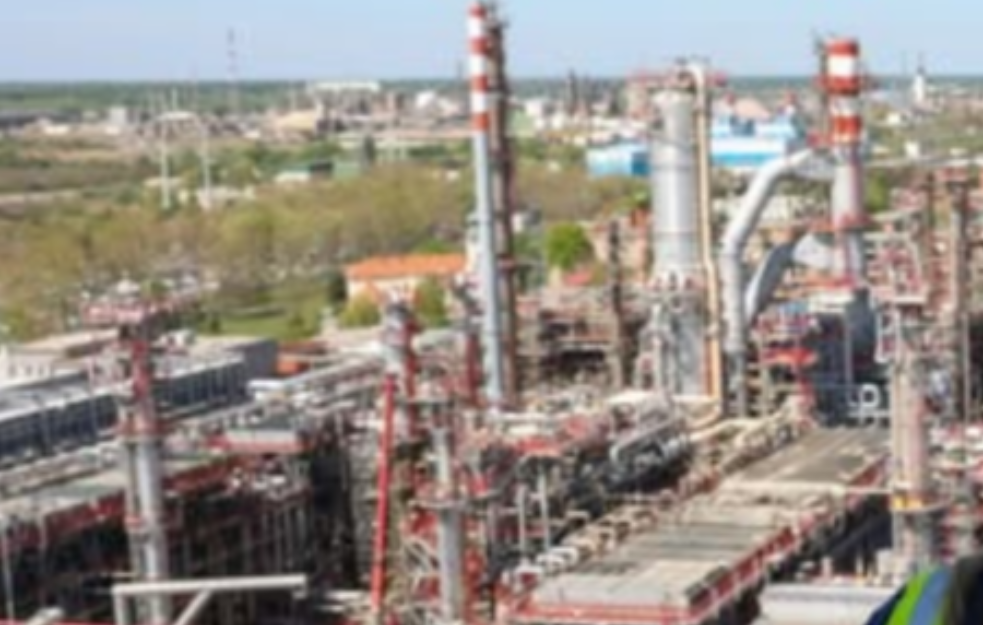 Dizel iz pančevačke Rafinerije ponovo na pumpama širom Srbije